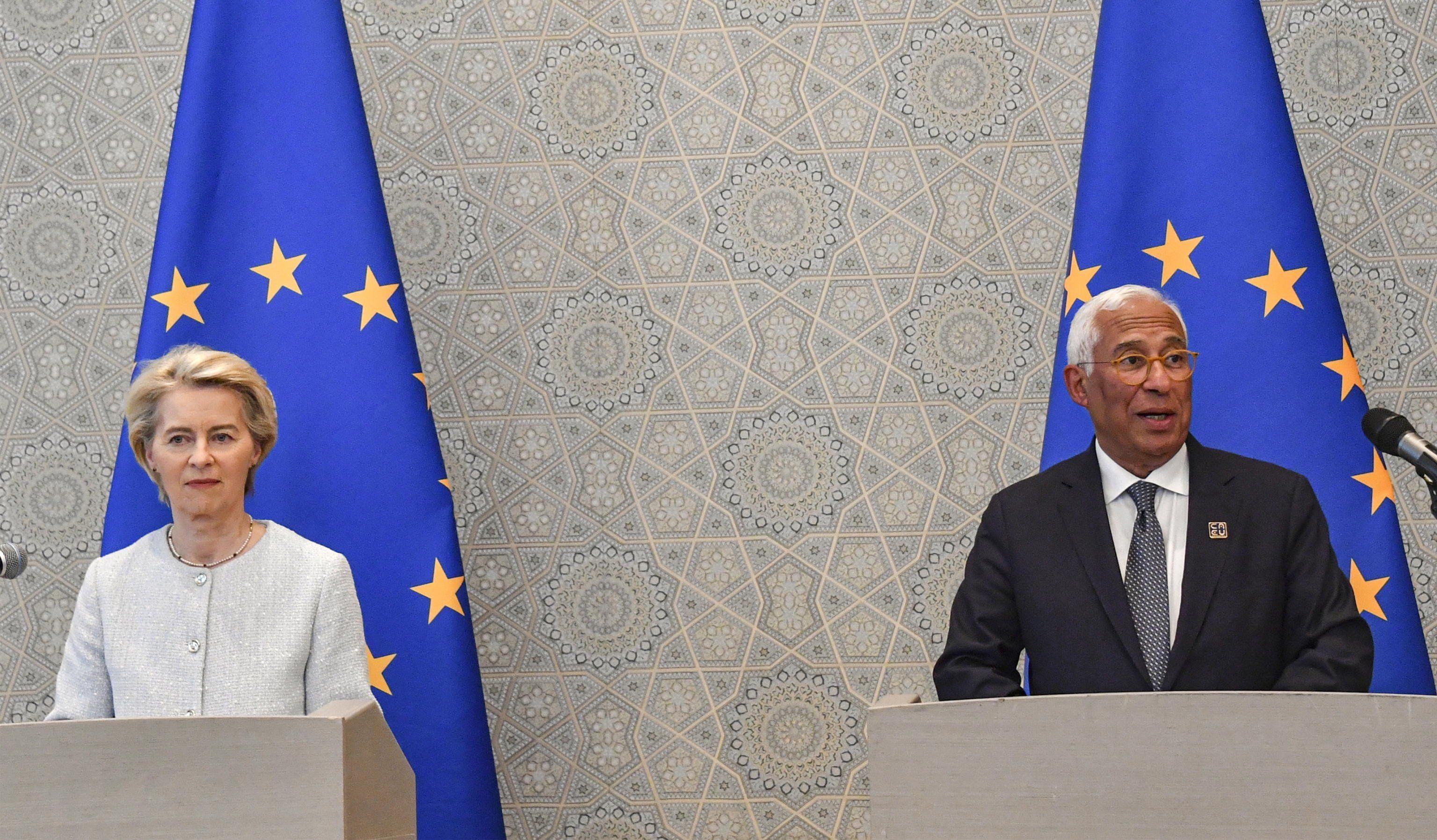 Parigi e Ue in combutta contro Donald a Roma