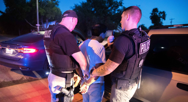 immigration, crime, arrests, ICE, undocumented people, immigration law