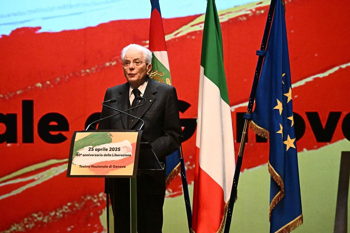 Contro la guerra Mattarella arruola Spinelli e l’Ue che intanto si riarma