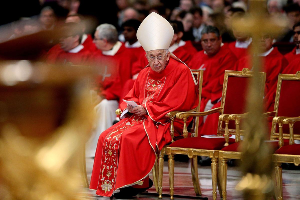 Da Ruini l’identikit del futuro Papa: «Dottrina salda e sappia regnare»