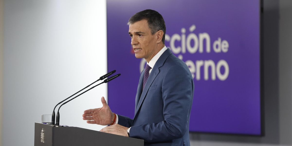 Investitori mollati al buio da Sánchez