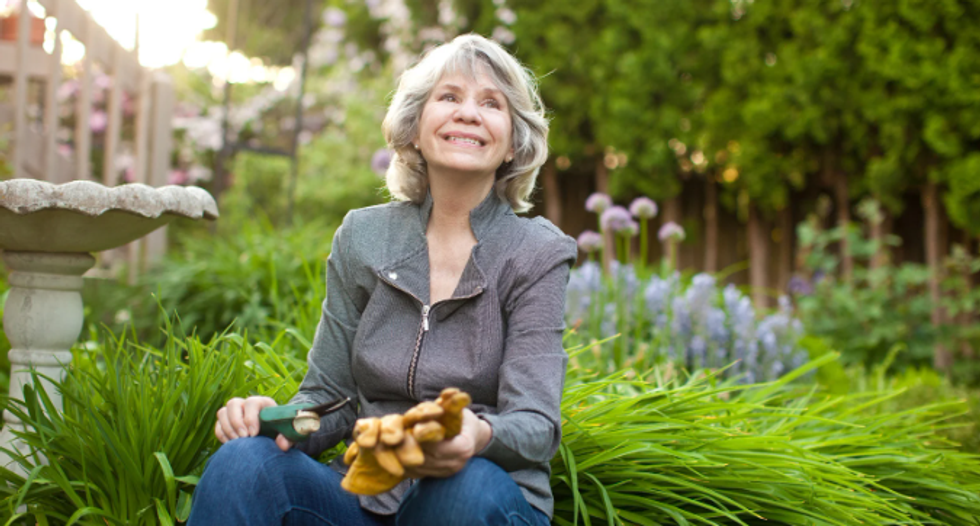 baby boomers, parenting, grandparents, baby boomer grandparents, me generation, grandma, gardening