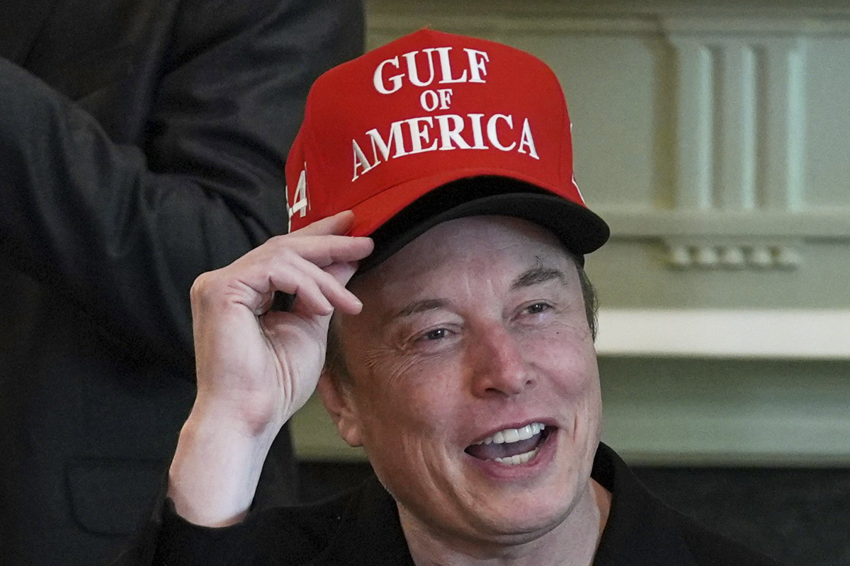 In Cultish Cabinet Meeting, Trump Lackeys Hawk 'Gulf Of America' Hats