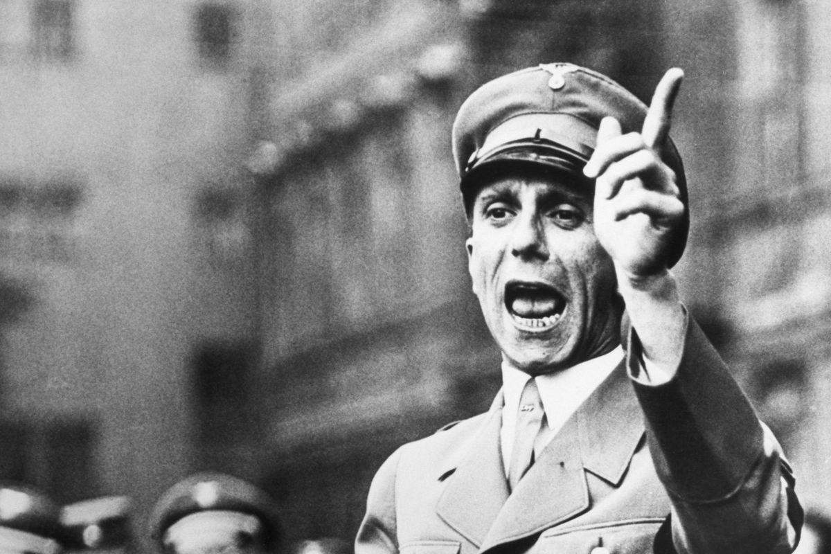 L’incredibile «governo Goebbels» prima del crollo totale del Reich