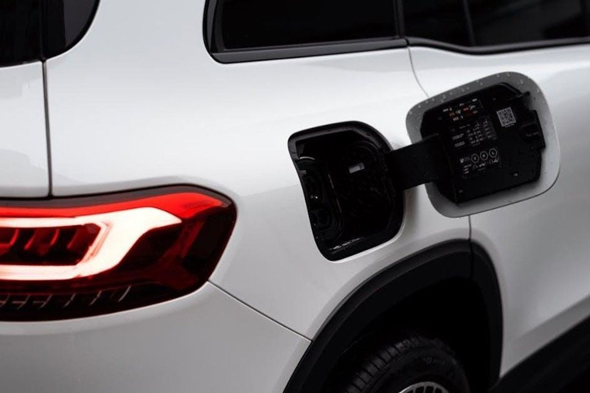 photo of an electric car