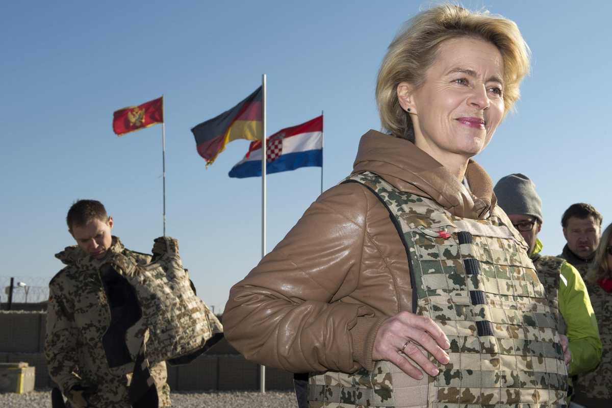 Via al riarmo con il carro armato Ue. Italia isolata da francesi e tedeschi