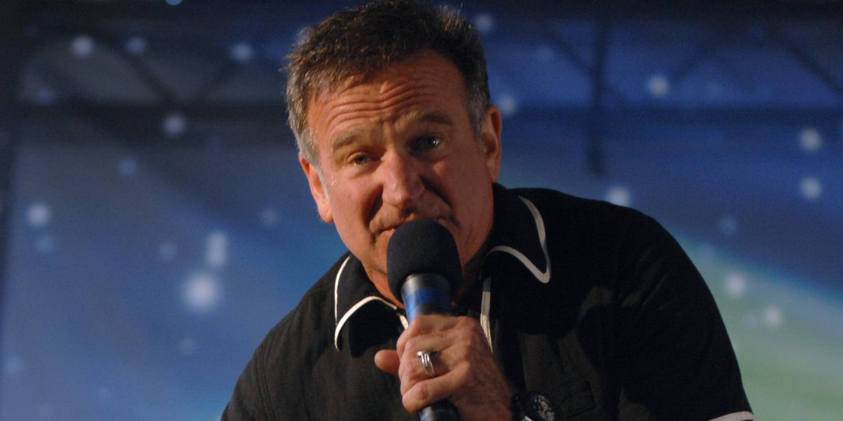 Robin Williams saw a struggling comedian bomb on stage. He changed her life with one sentence.