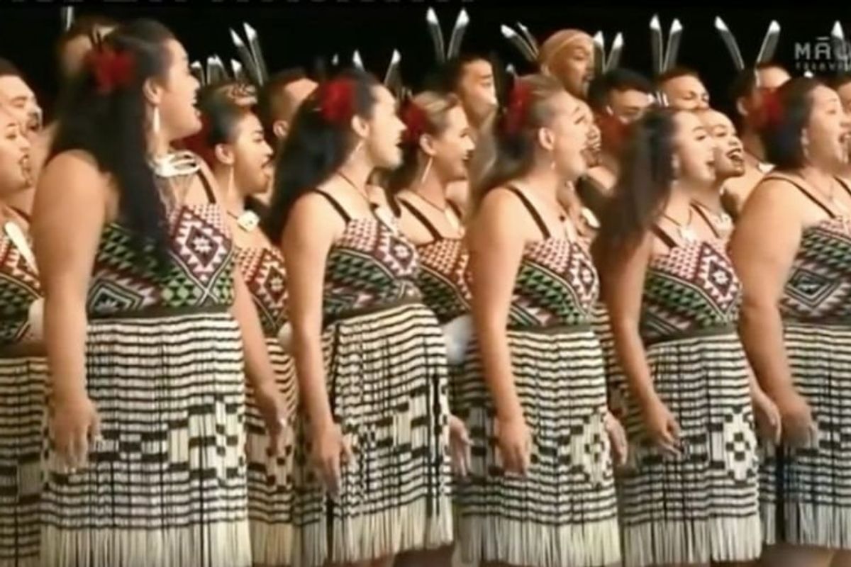 maori kapa haka, queen, bohemian rhapsody, new zealand, maori choir