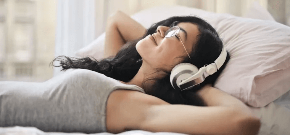 exposure, positive exposure, nueroscience, woman and headphones, music, listening