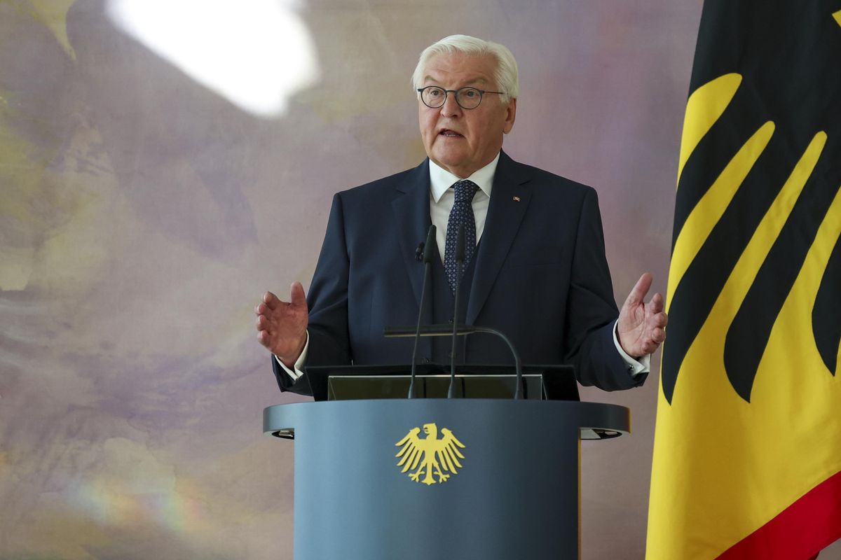 Tempi dilatati e paracadute anti crisi. Il sistema teutonico vive sull’inciucio