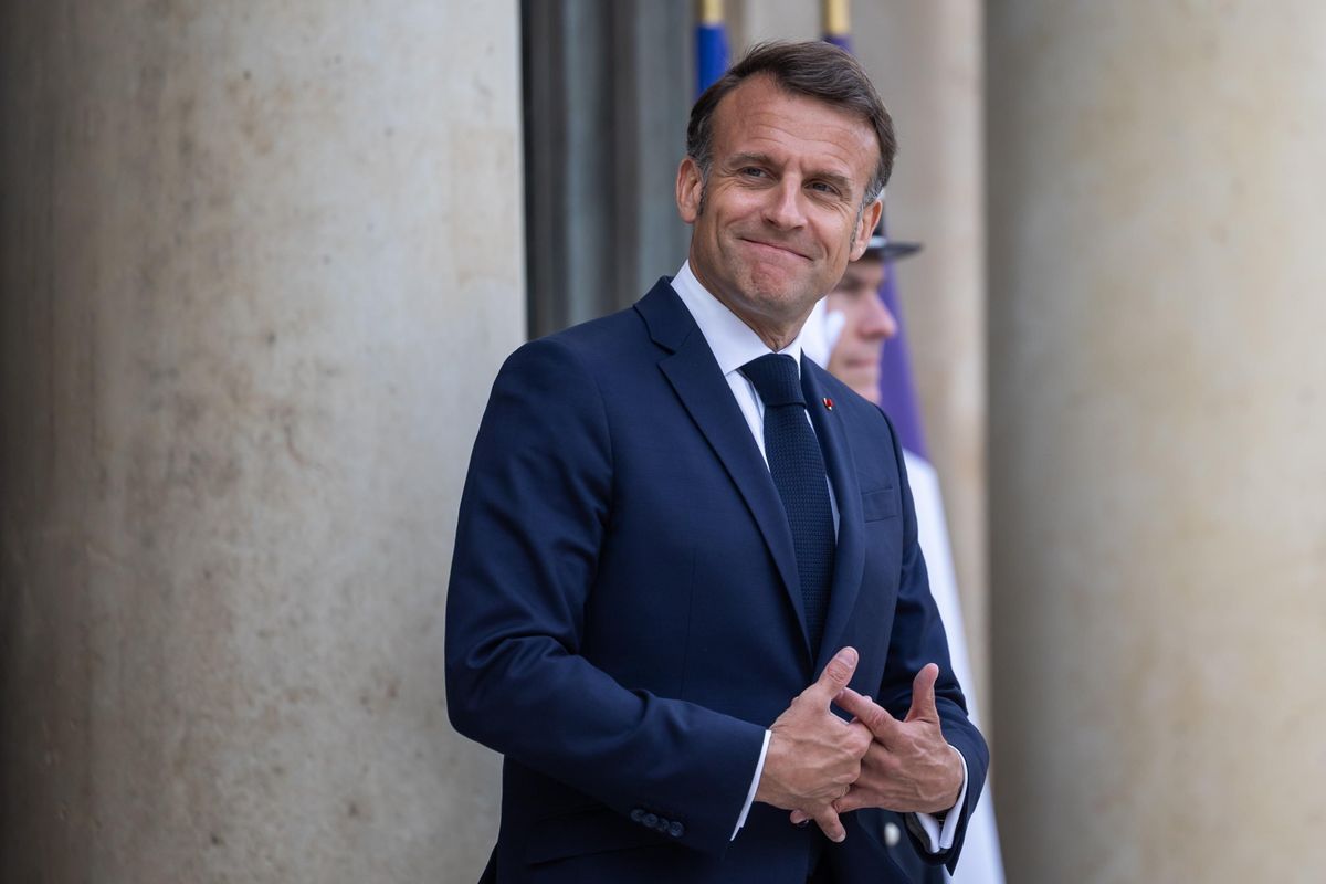 Dopo i porporati, Macron incontra i massoni