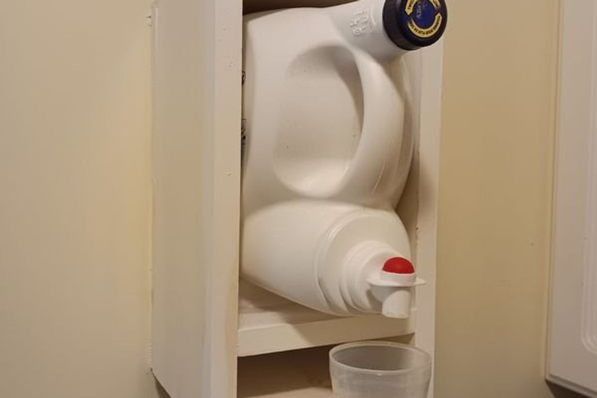 laundry; bone cancer; love story; man builds device; kindness