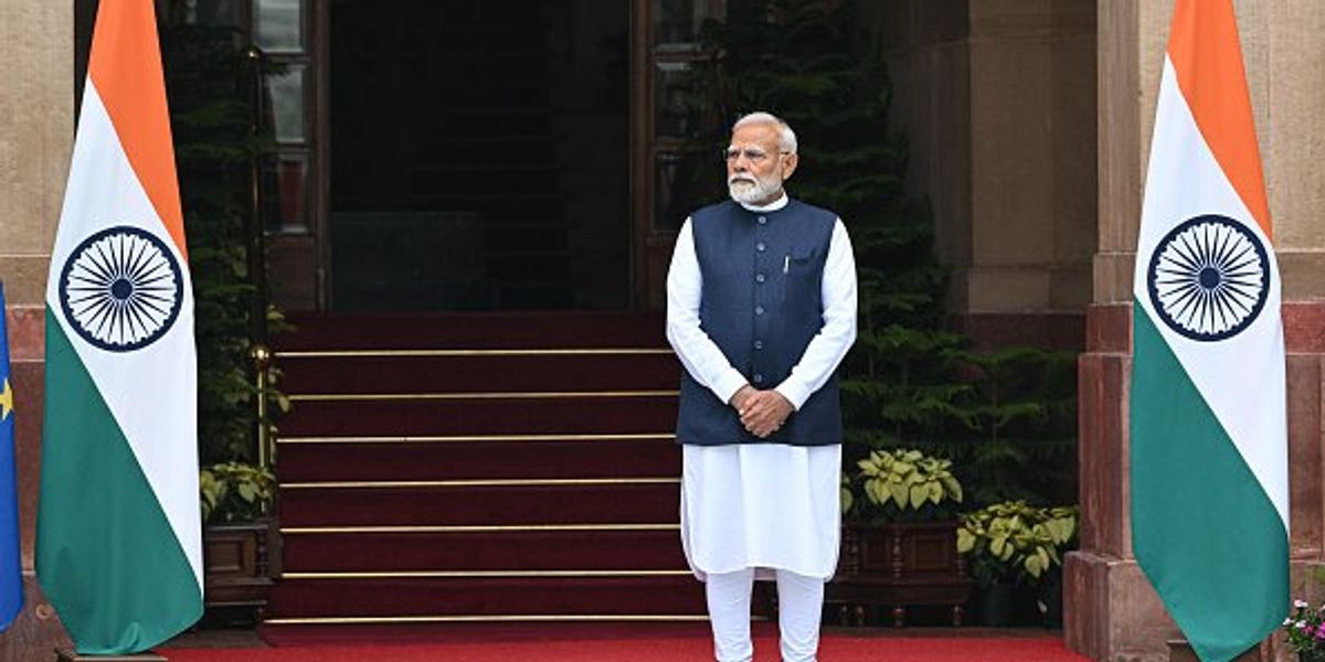 L’India punisce il Pakistan per l’aiuto dato ai terroristi e gli affari con la Cina L’India punisce il Pakistan per l’aiuto dato ai terroristi e gli affari con la Cina