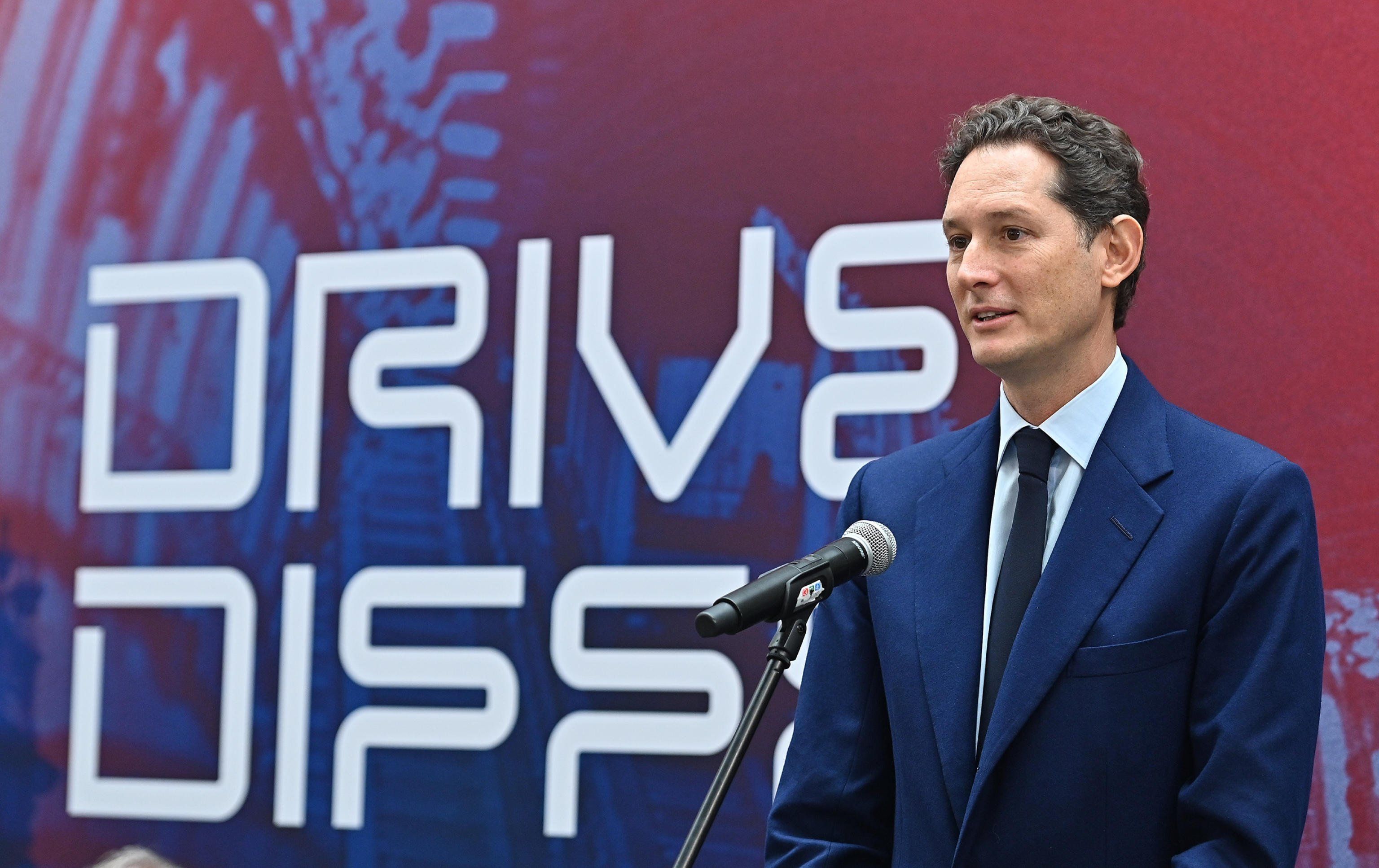 Elkann lascia a casa 1.000 lavoratori