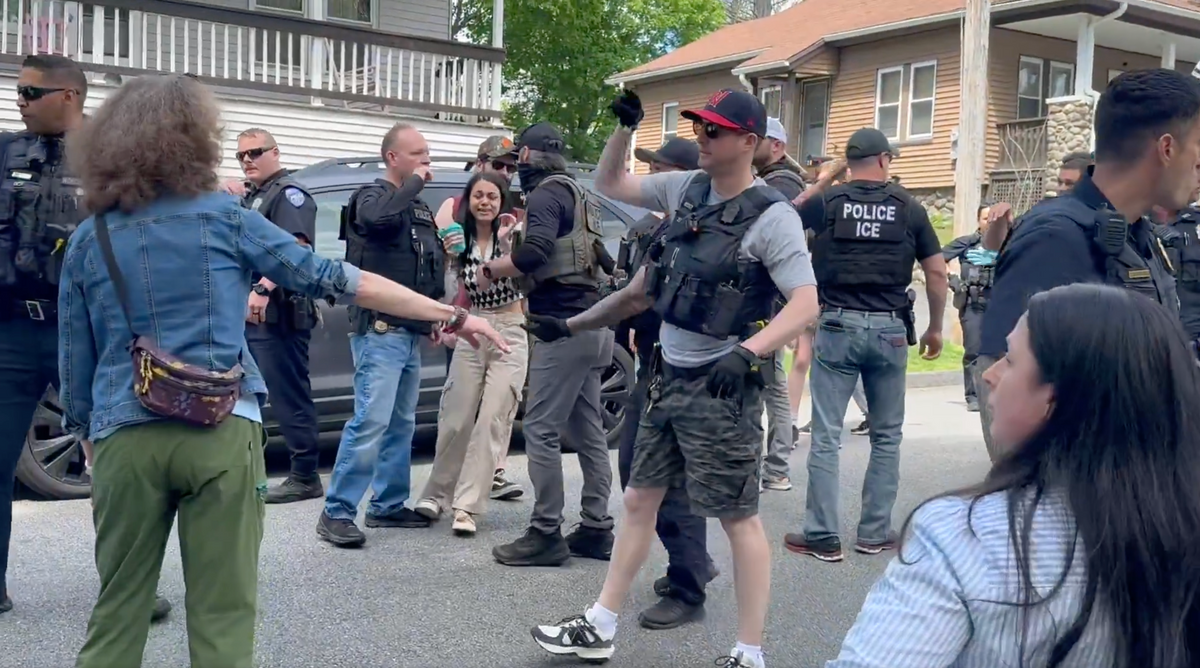 16-Year-Old Violently Arrested for Trying to Stop Mother's ICE ...