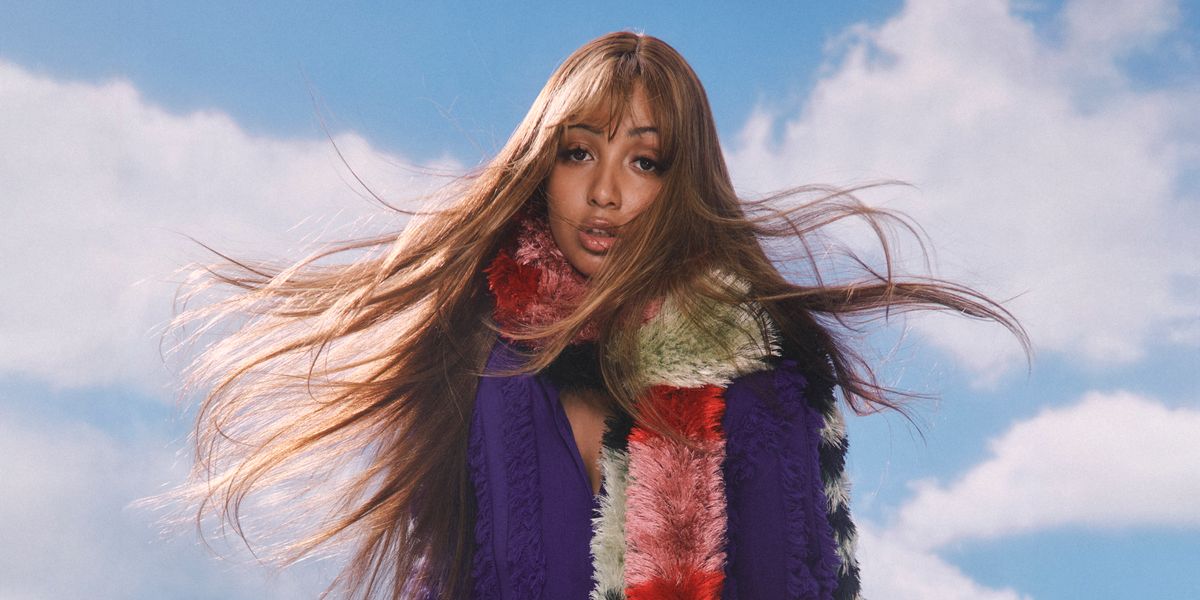 PinkPantheress Locks In