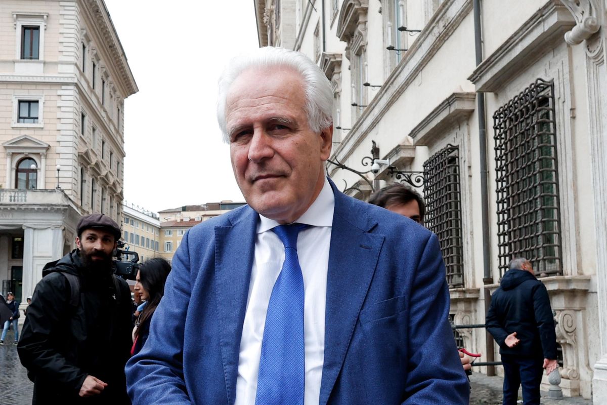 Il governo stoppa la fuga in avanti della Toscana sul suicidio assistito