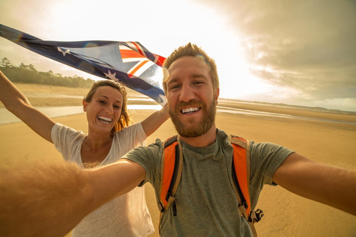 Australians, happy, couple, morning, flag