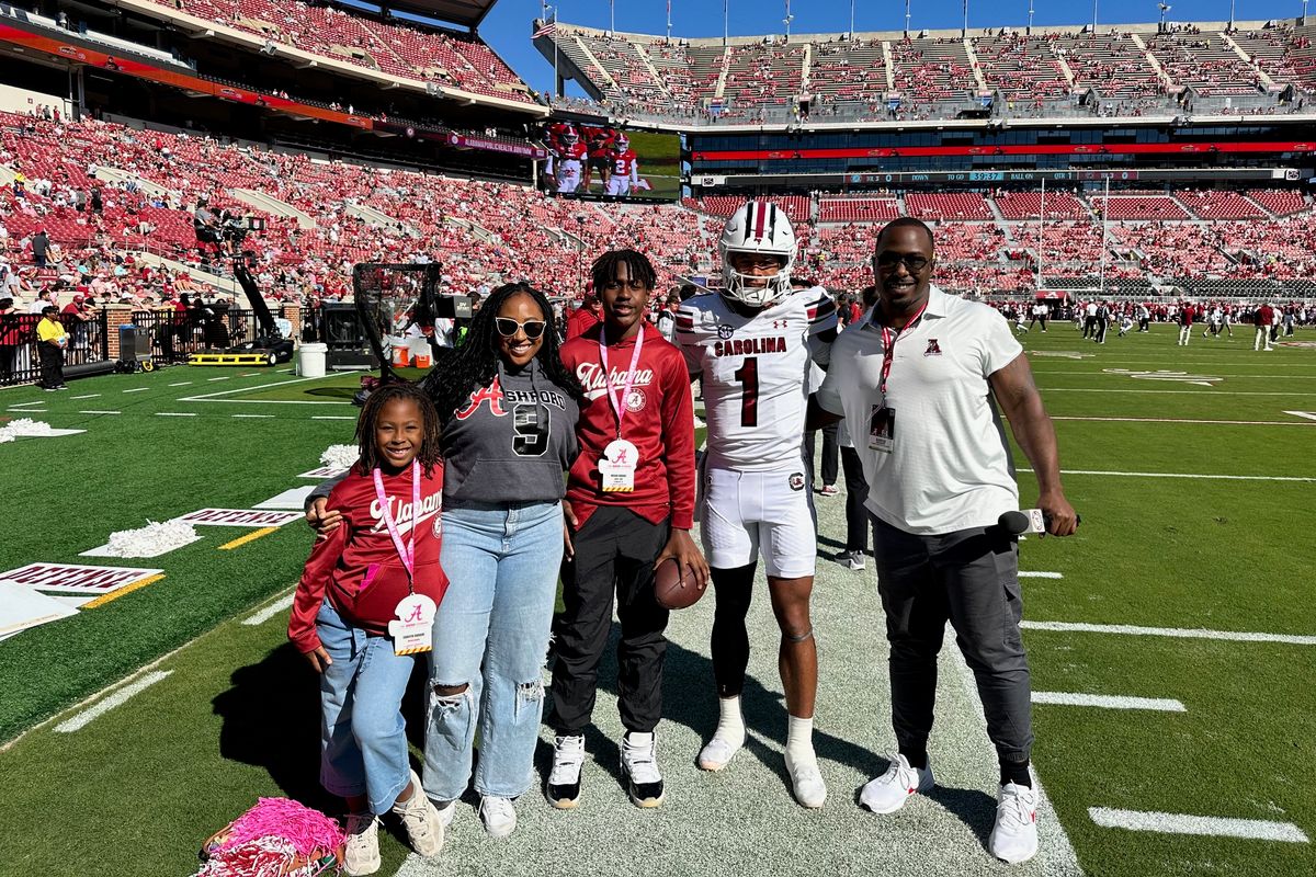 THE SQUARE ROOT: The next generation of legendary Houston football family