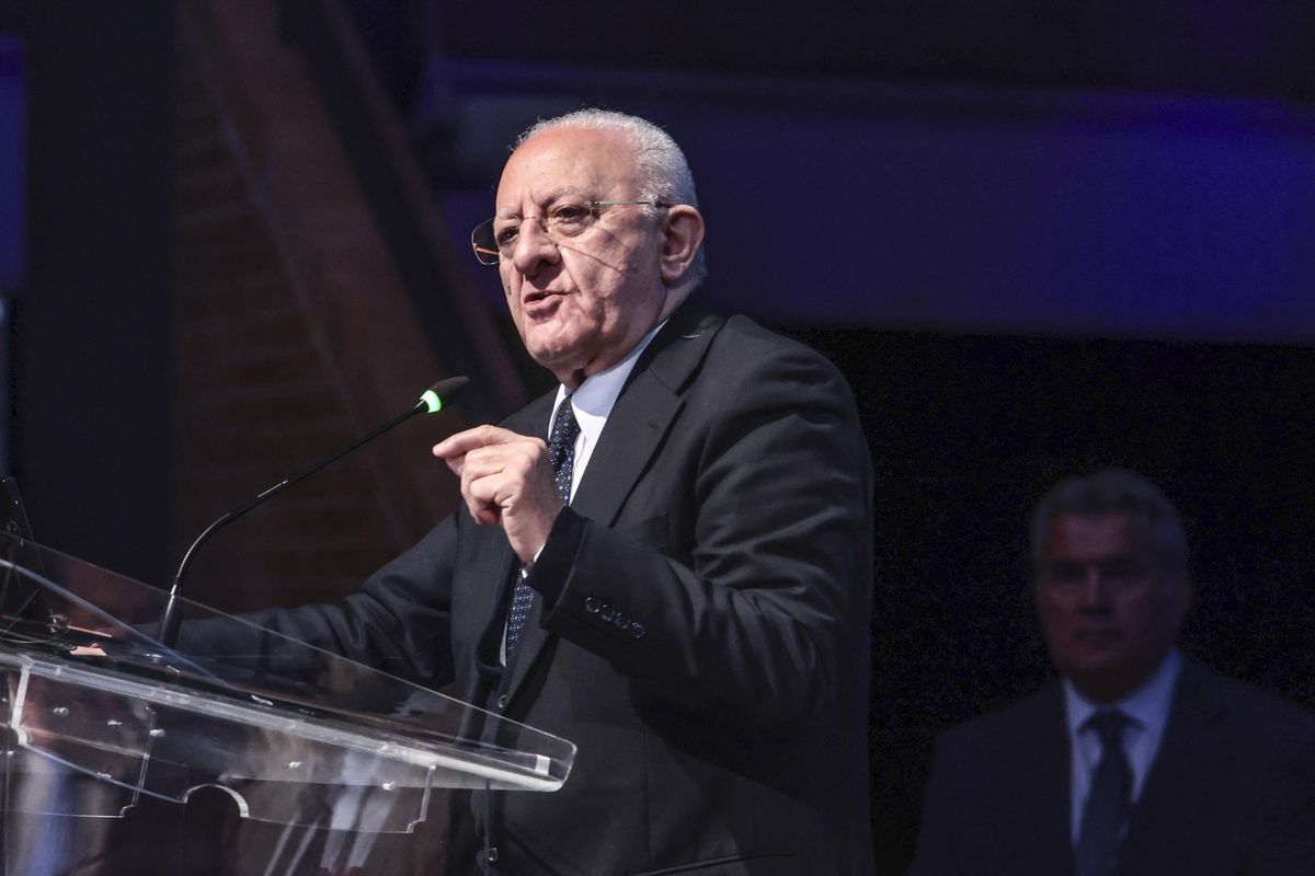 Consulta, subito vincolante il no al terzo mandato Consulta, subito vincolante il no al terzo mandato