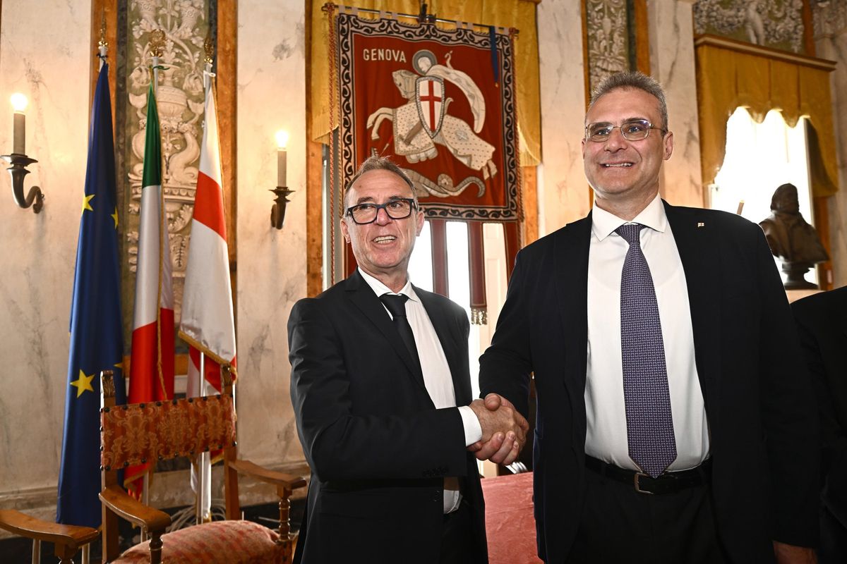 il rivale pietro piciocchi la sfido a mostrare il libretto degli esami universitari e test antidroga a noi candidati