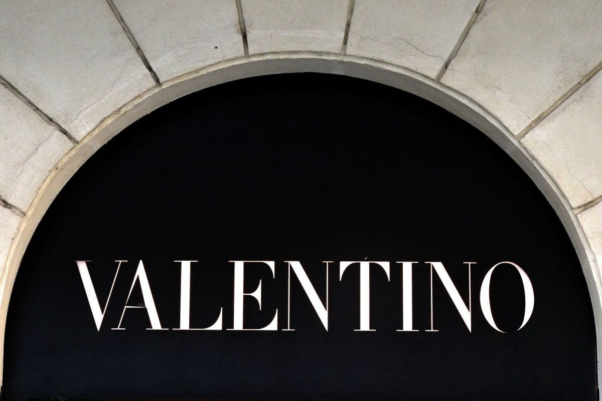 «Agevolava il caporalato cinese». Nei guai una azienda di Valentino