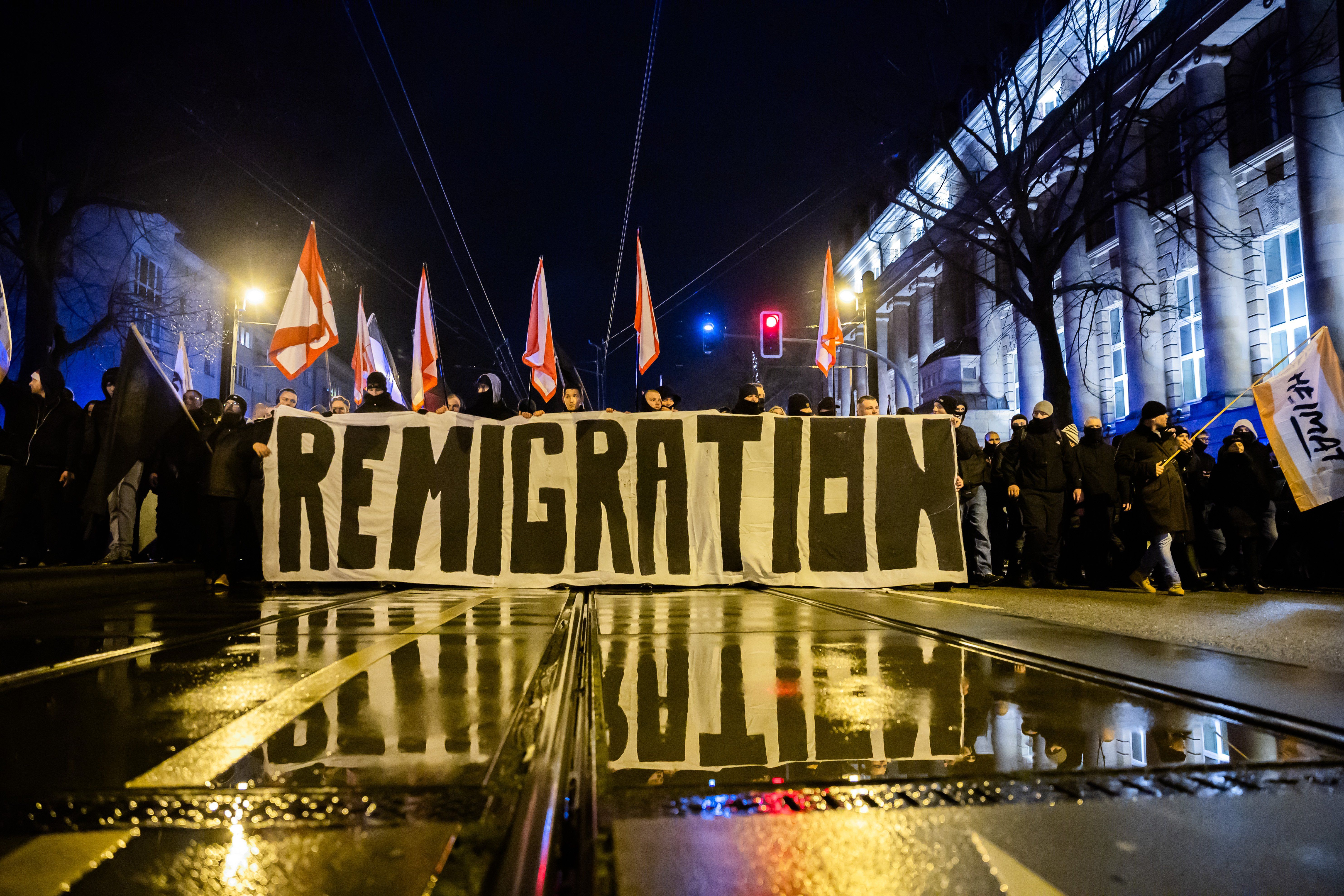 Ancora polemiche per il Remigration summit Ancora polemiche per il Remigration summit