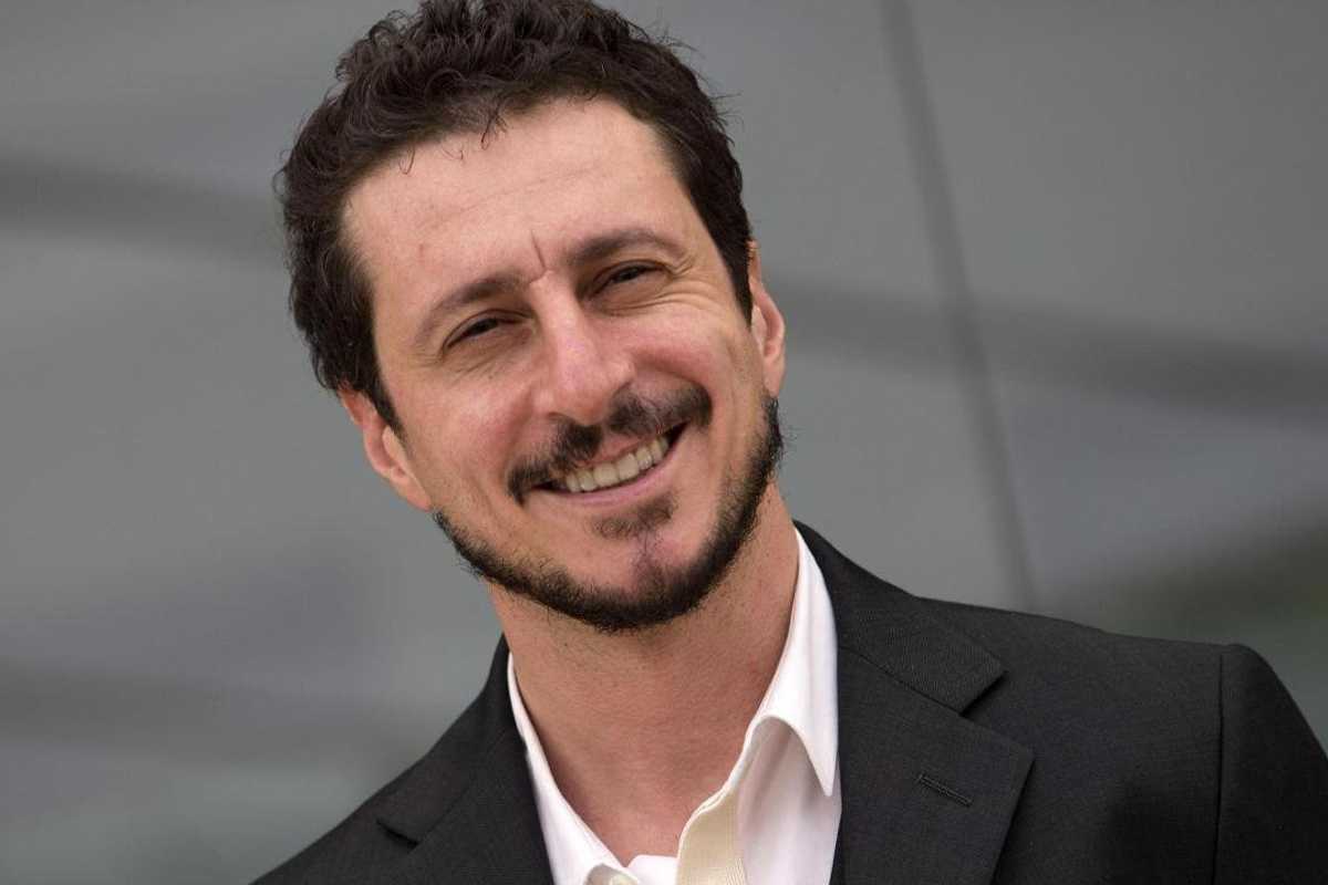 Caro Bizzarri, quando è serio fa davvero ridere