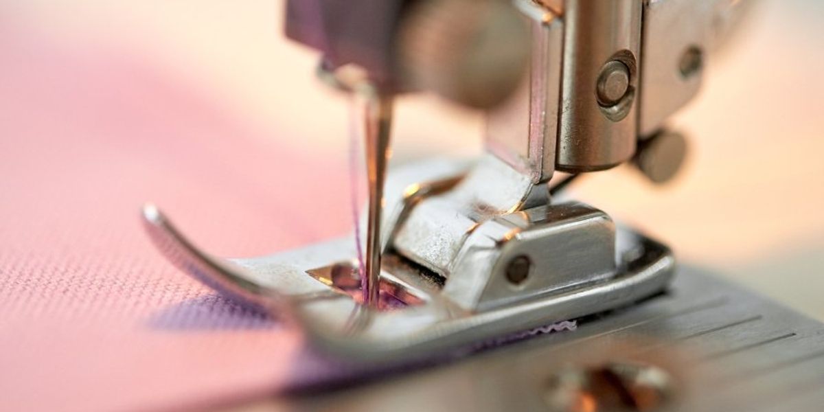 Ever seen how a sewing machine actually works? Even engineers' minds are blown by it.
