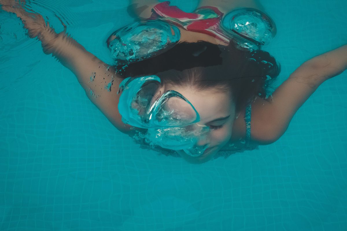 nostalgia, swimming, chlorine, memory, smells