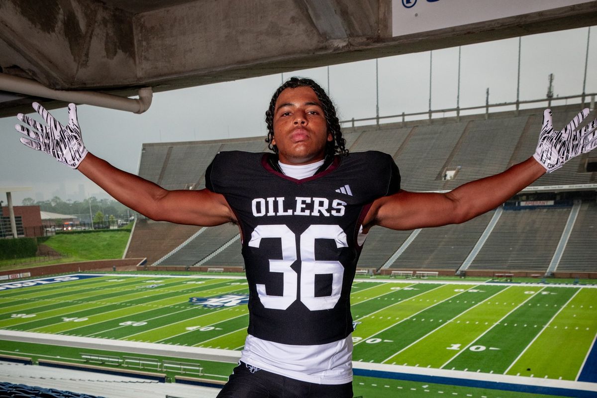 BREAKING: 2026 Pearland LB Credit commits to Kansas