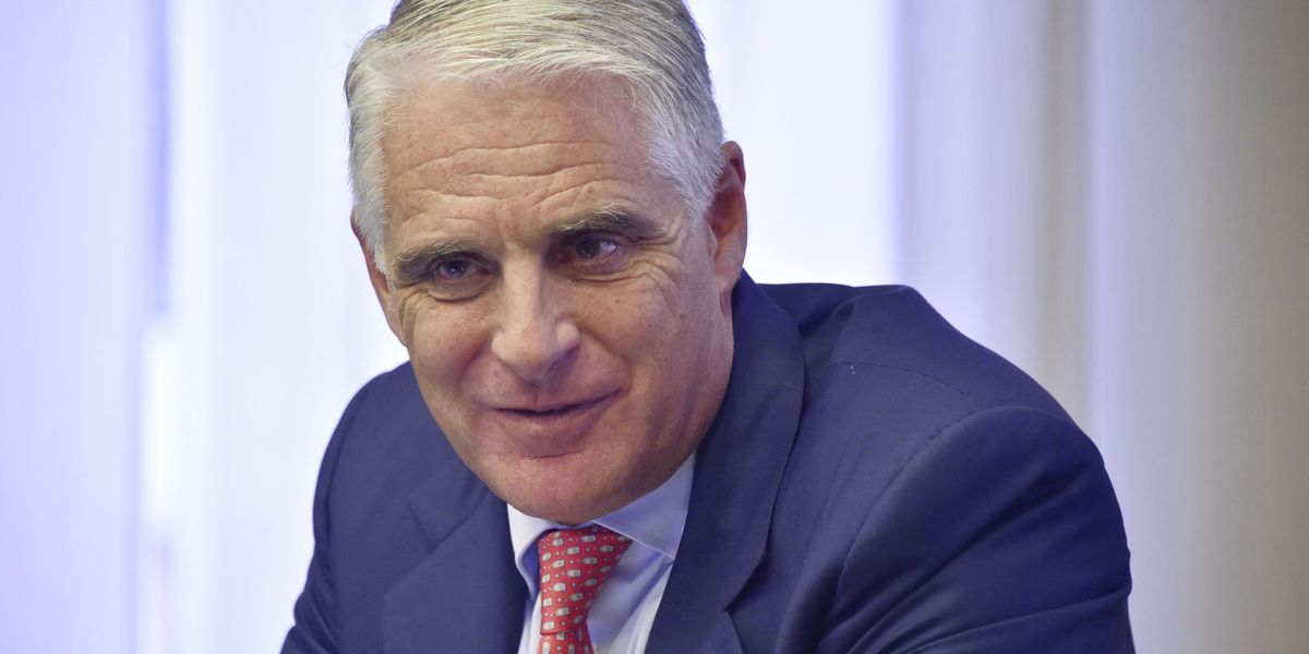 Orcel fa il pieno di utili e si allontana da Bpm