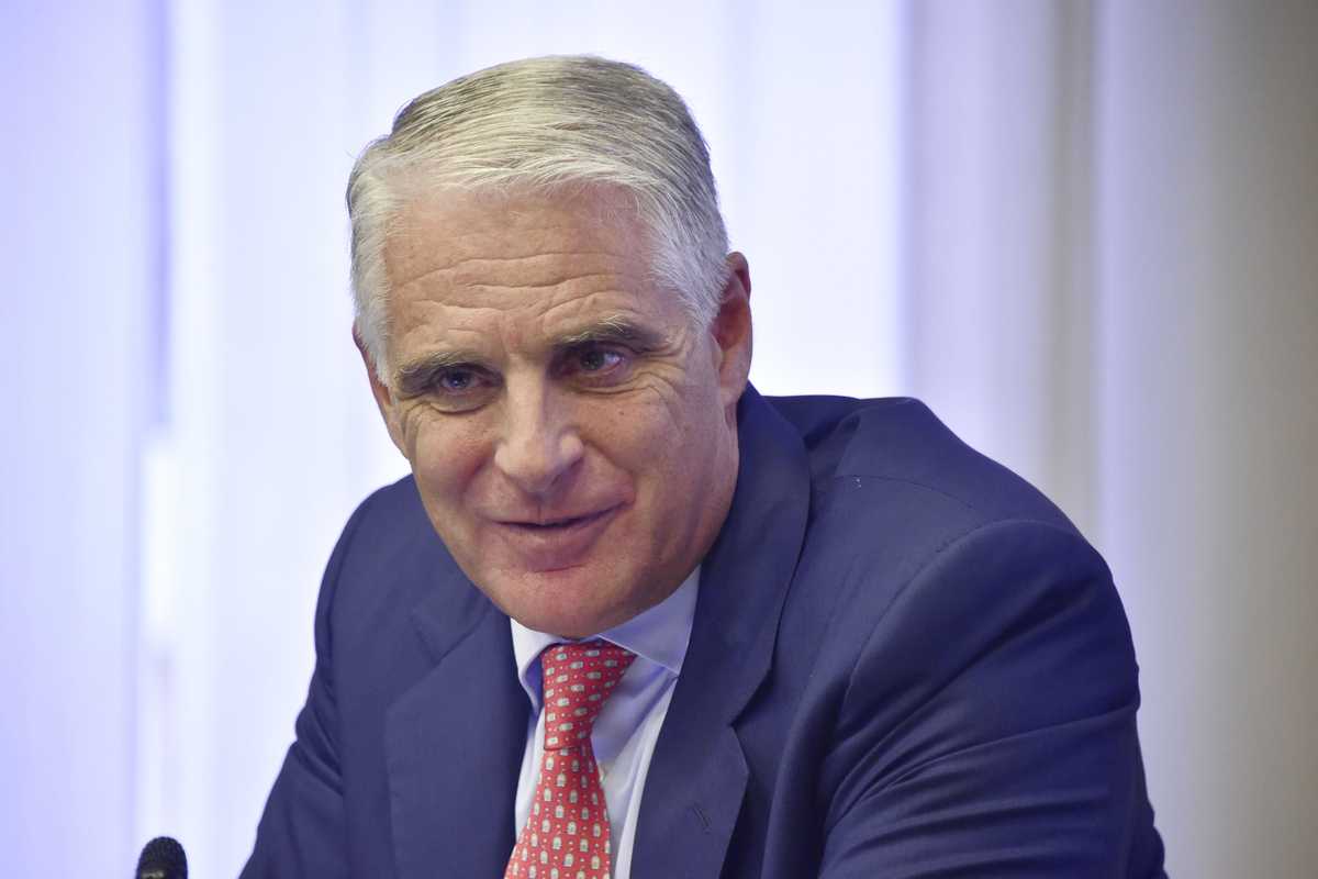 Orcel fa il pieno di utili e si allontana da Bpm