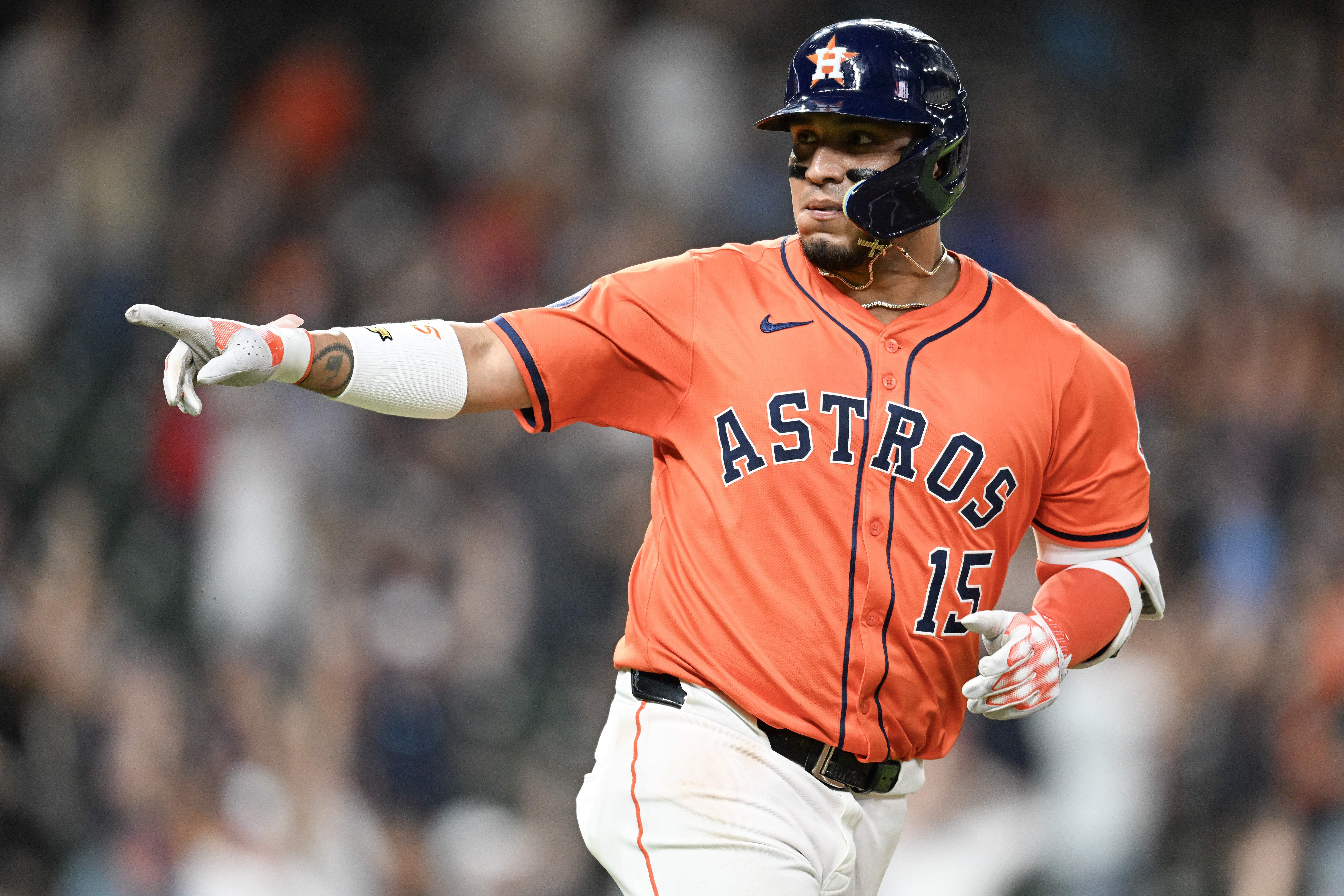 Ninth-inning heroics push Astros past Royals in thriller