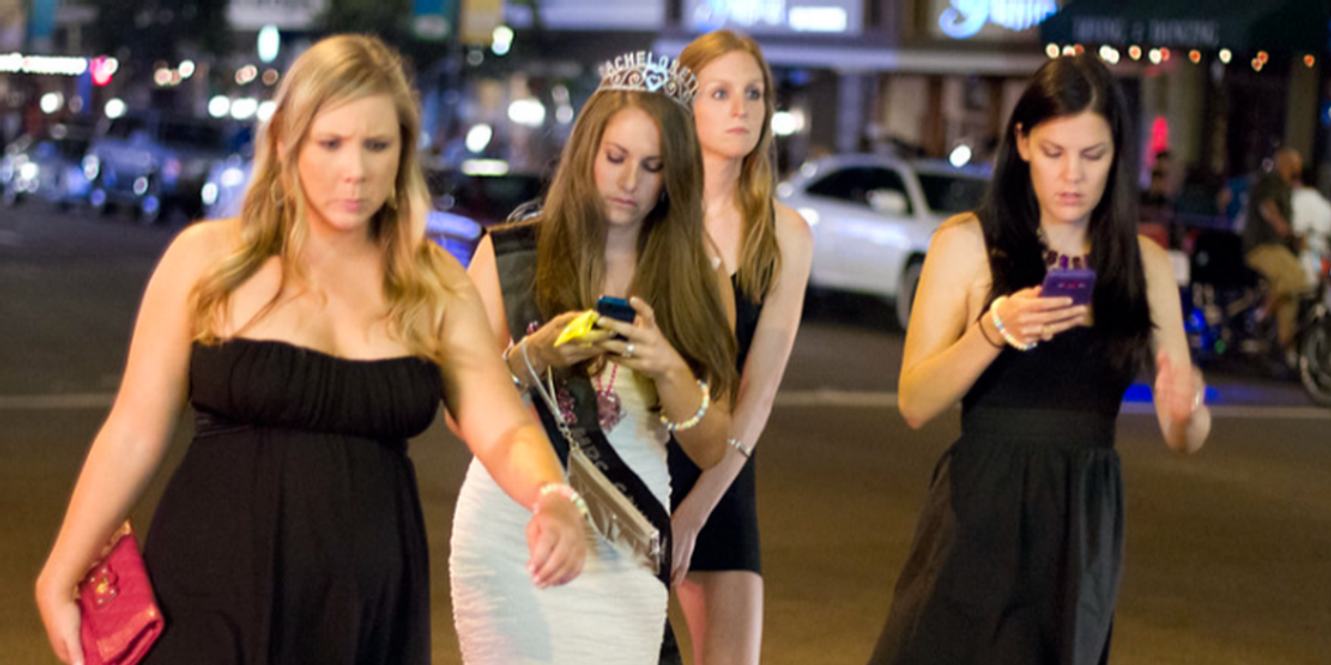 Woman leaves bachelorette trip after trusting her gut about sketchy men partying with friends