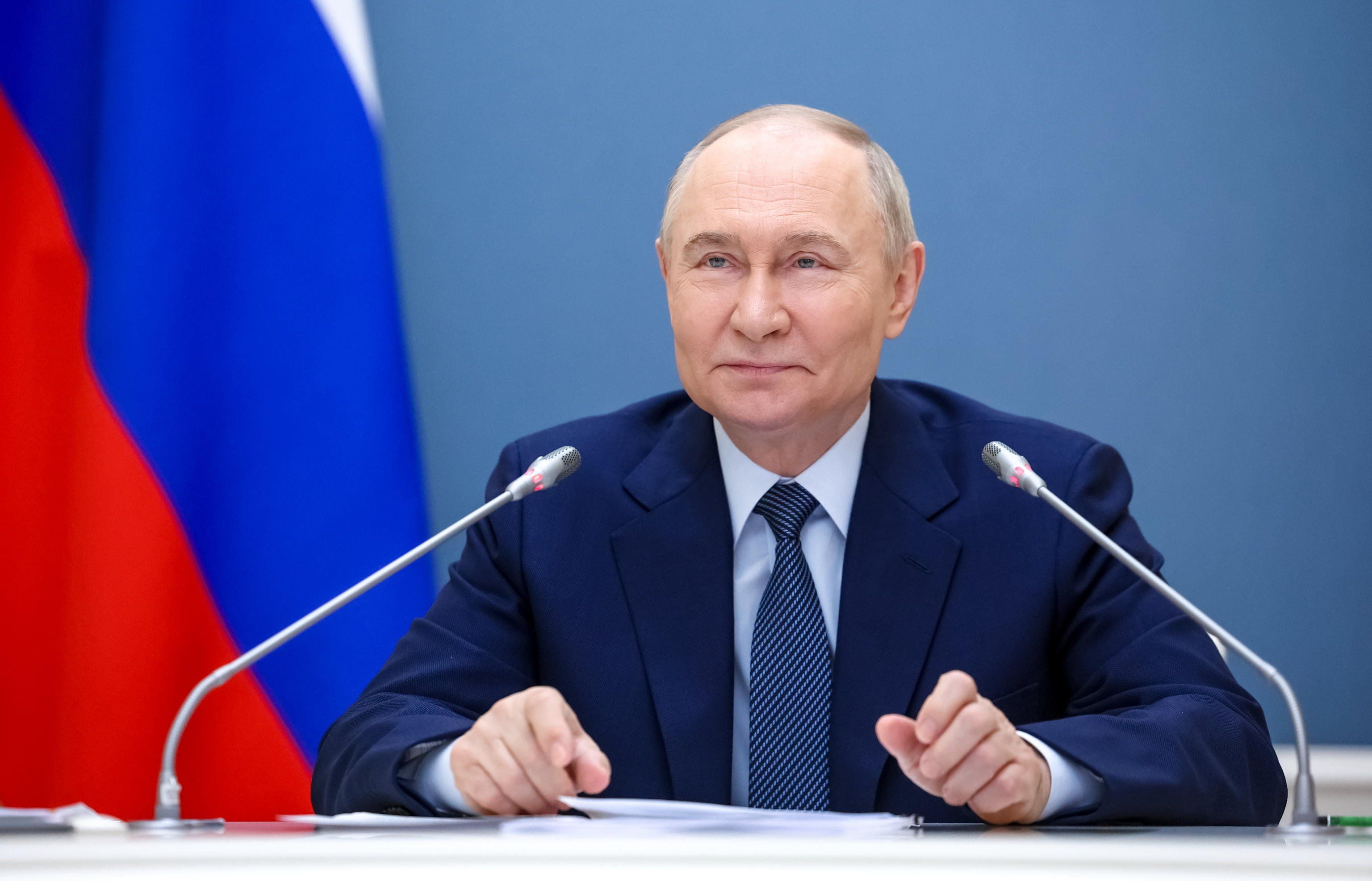 Putin rilancia le trattative a Istanbul. Ma Kiev si impunta sul memorandum Putin rilancia le trattative a Istanbul. Ma Kiev si impunta sul memorandum