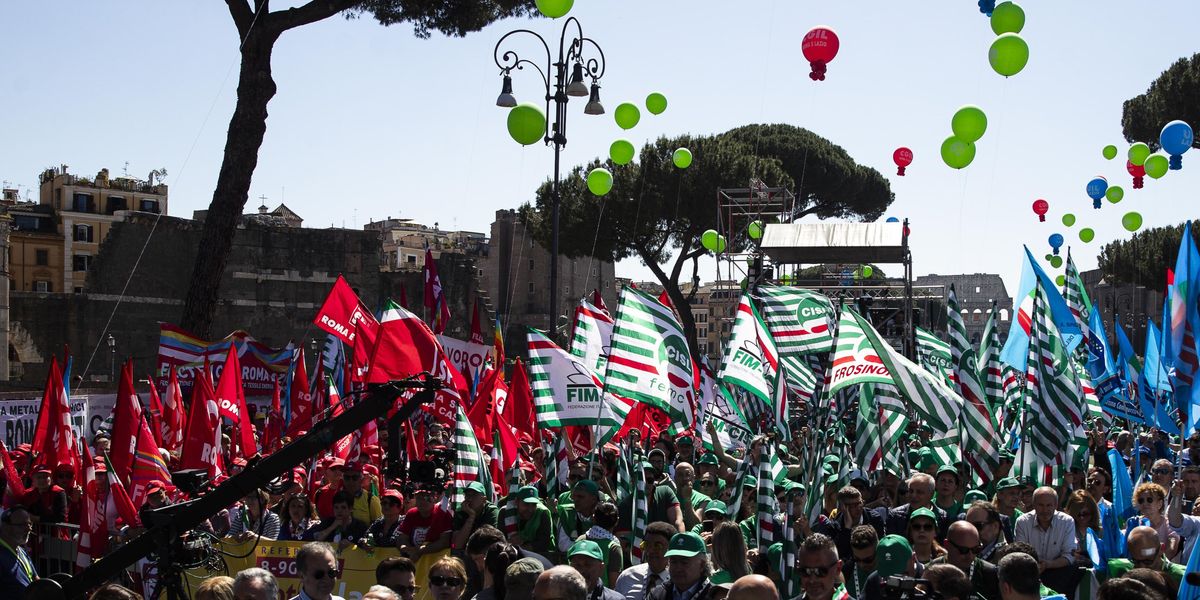 la cura postmarxista ai mali della realtà un corteo per tutto