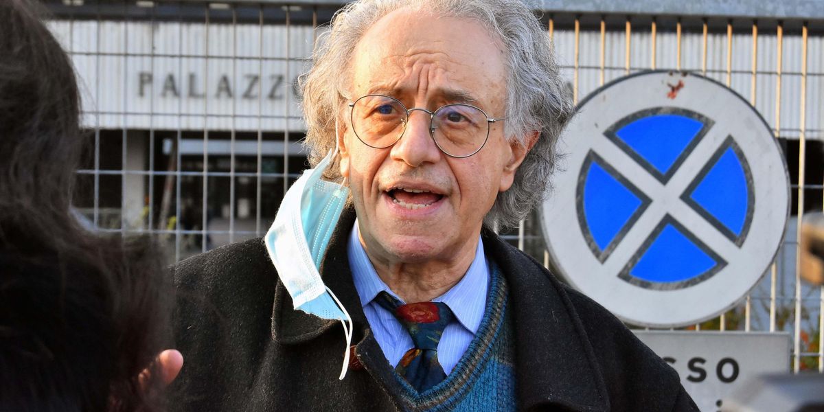 Il martire Foti incolpa la destra per Bibbiano Il martire Foti incolpa la destra per Bibbiano