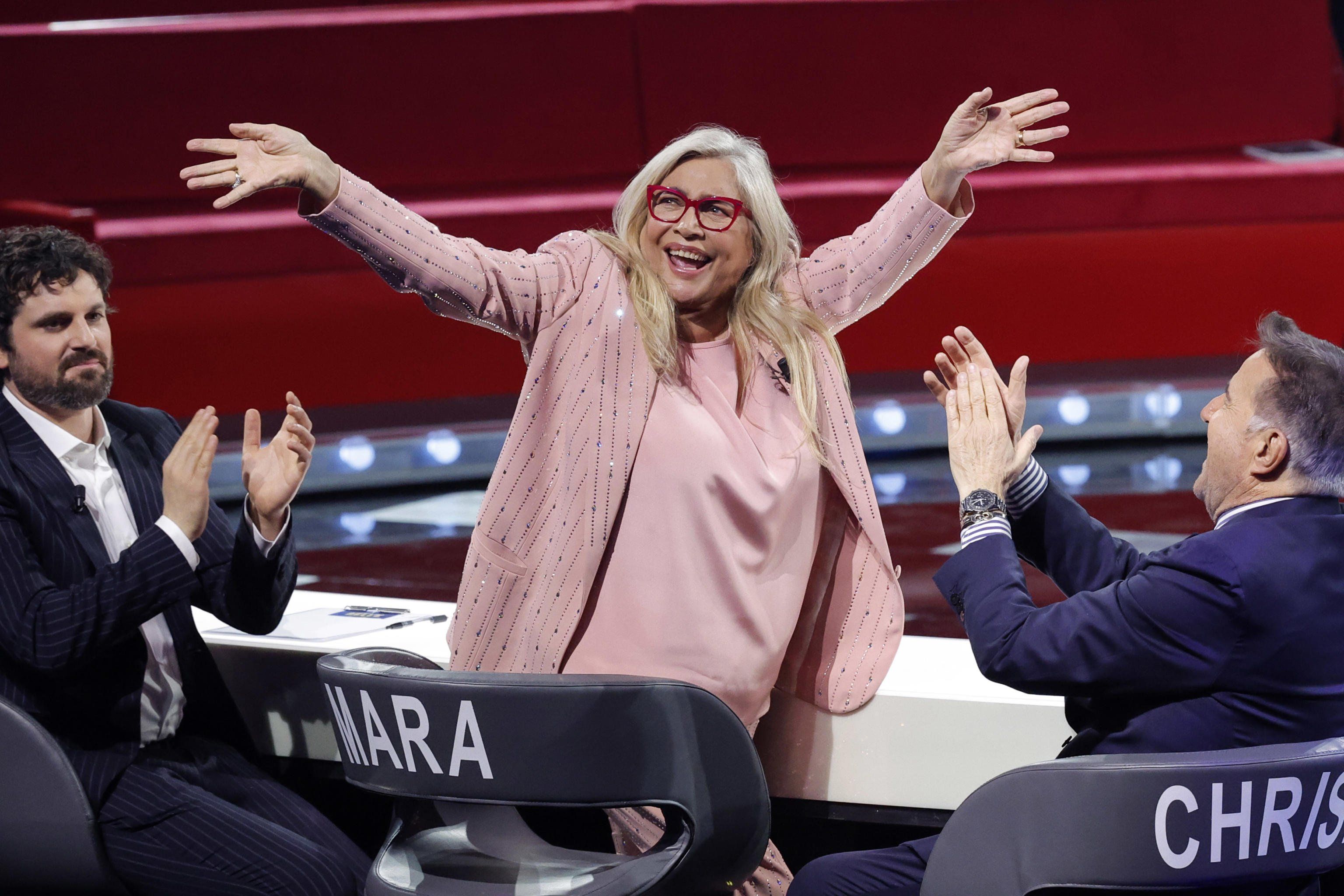 La sora Cecioni della tv, «nemica» del bon ton