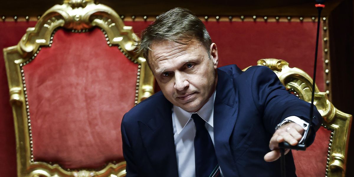 Frenata Ue sui cibi artificiali. «Giusti gli allarmi italiani per l’impatto in agricoltura»