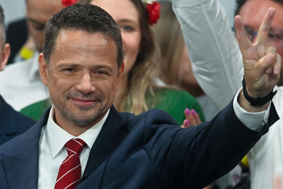 La Polonia ha voglia di sovranismo. Nawrocki la spunta sul filo di lana