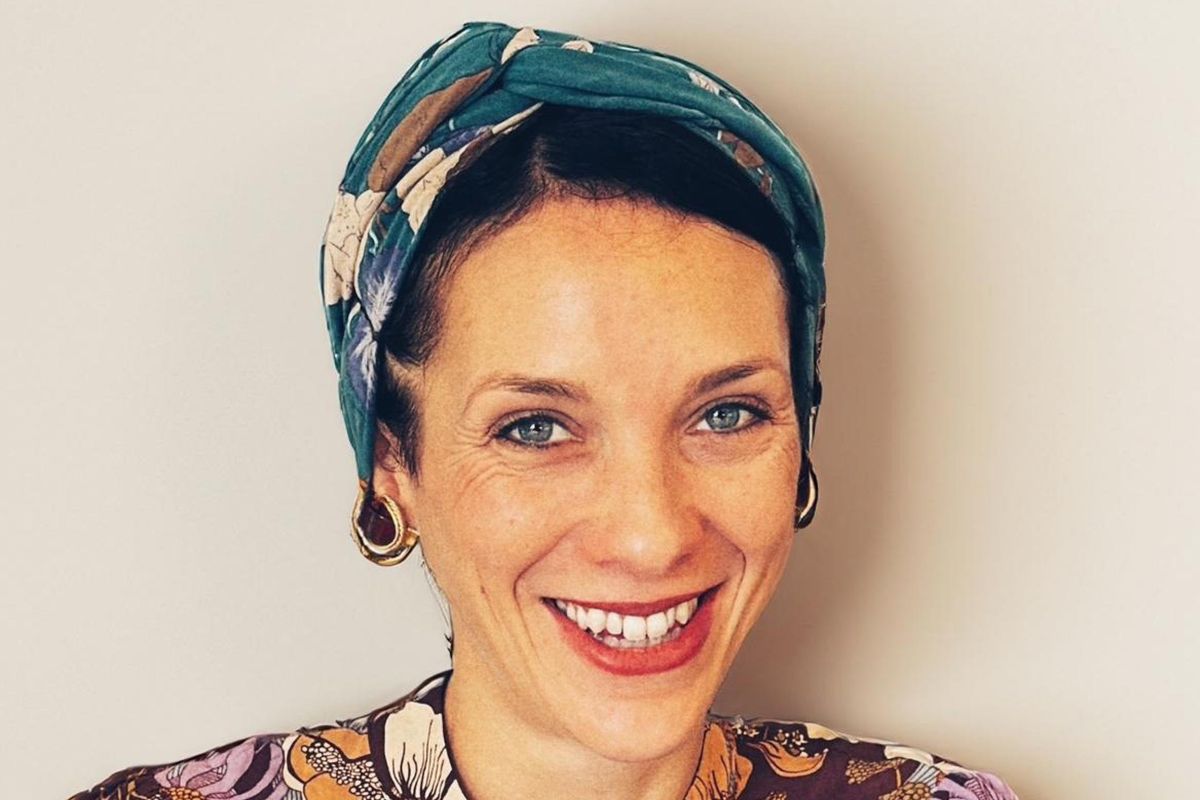 La Zeller ci ricasca: non canta l’inno