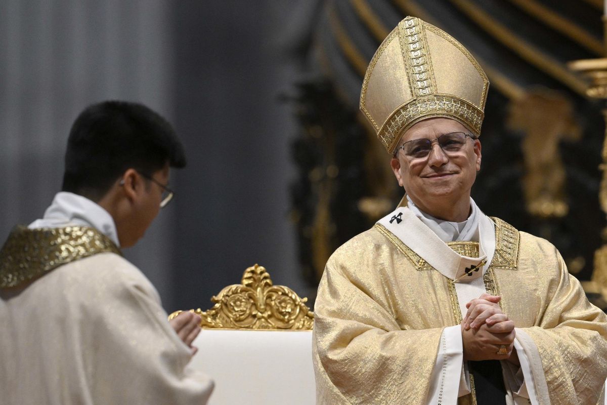 Gli orfani di Bergoglio «minacciano» Leone: «No alla retromarcia sul matrimonio»