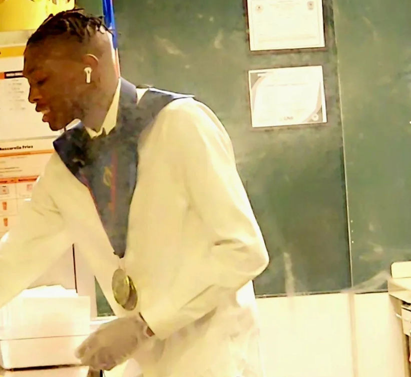 Burger King; high school graduation; Mykale Baker GoFundMe; GoFundMe; paying for college; college; kindness of strangers