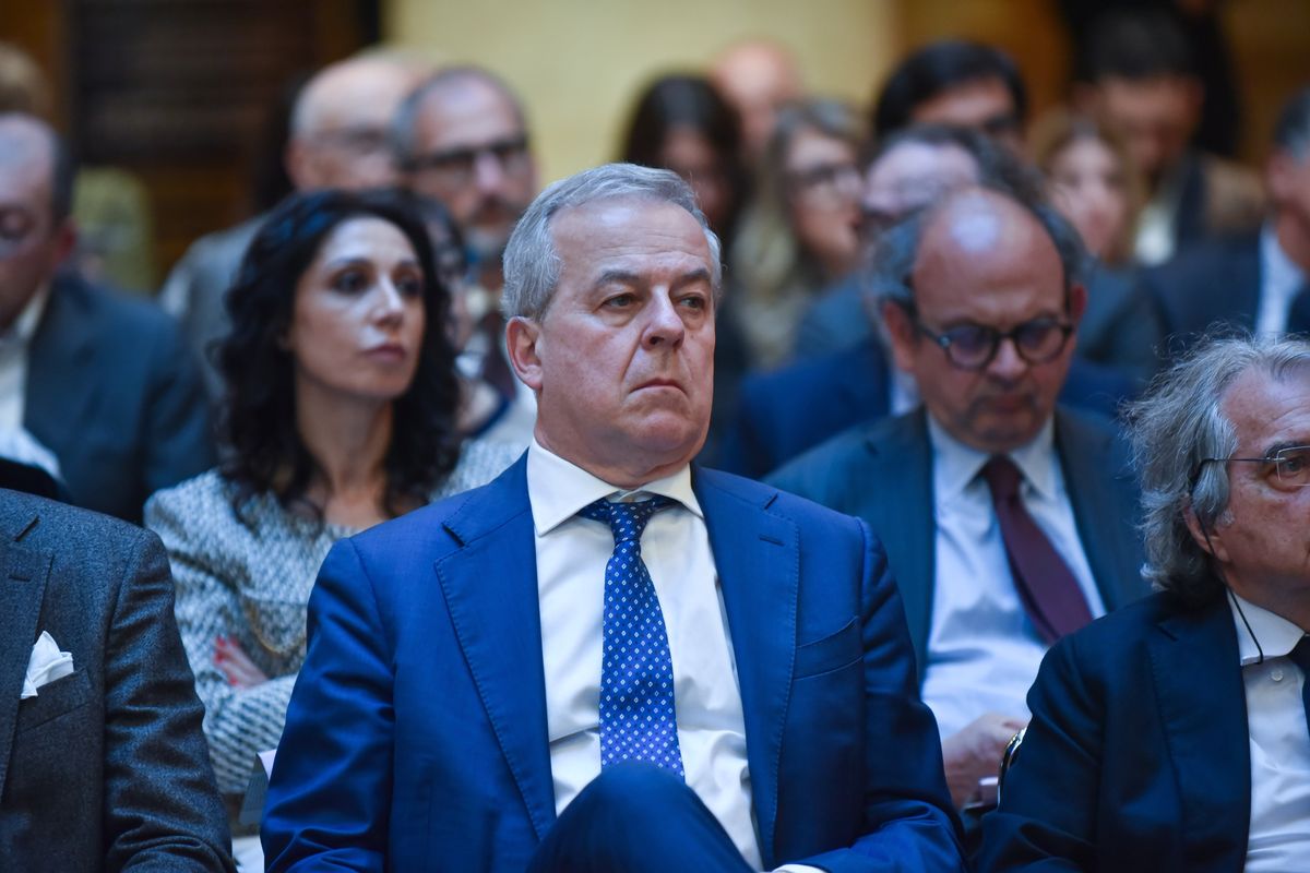 Moderna scivola sull’efficacia: stop al vaccino influenza-Covid