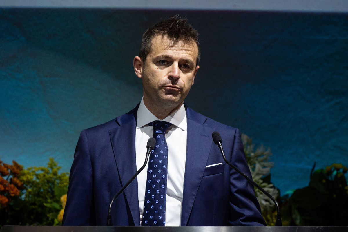 Mazzette a Sorrento, coinvolto pure il portaborse di Pina Picierno