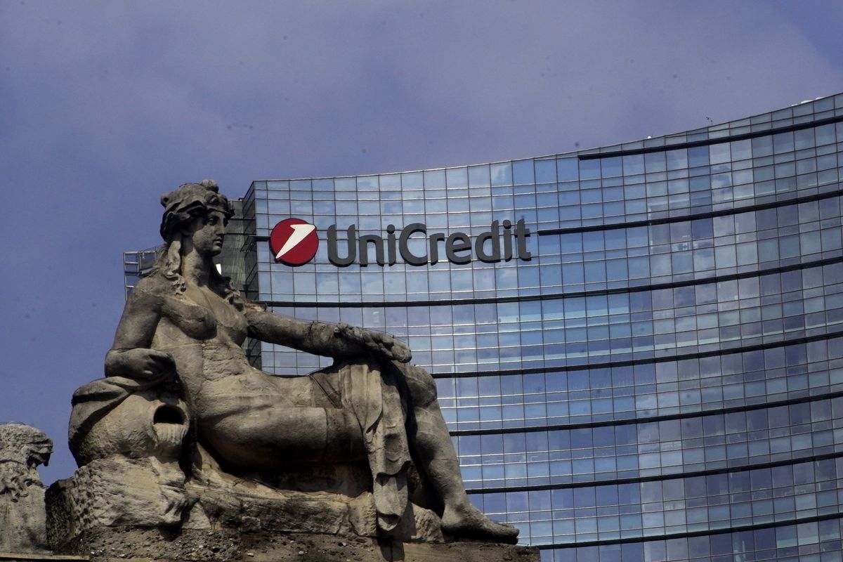 Unicredit fa ricorso contro il golden power