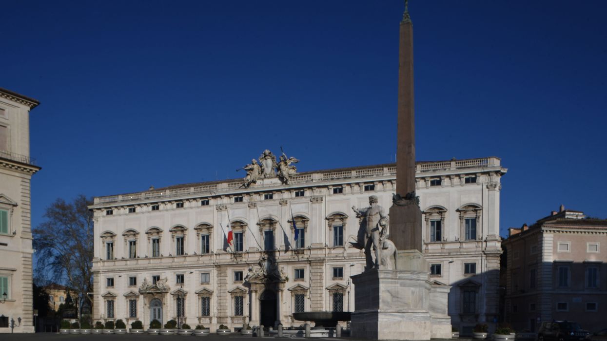 A forza di contorsioni e acrobazie la Corte si perde l’interesse del figlio