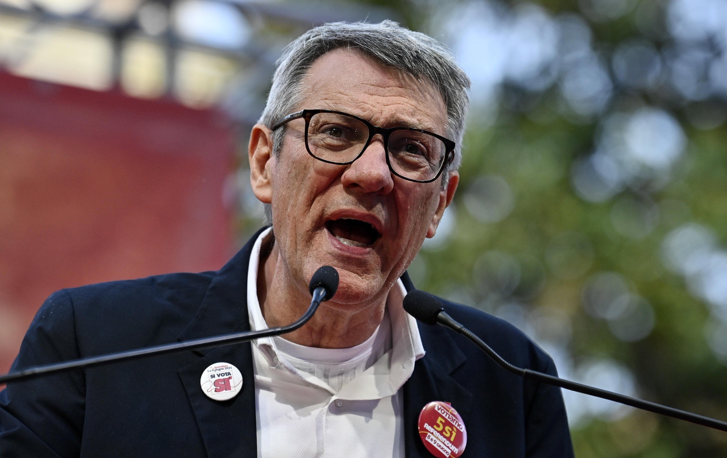 landini denuncia gli stipendi da fame mentre blocca 20 miliardi di aumenti