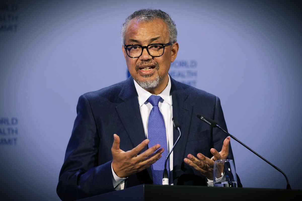 il capo dell oms corre a riposizionarsi i tagli americani salutari per l africa